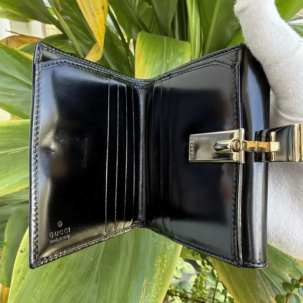 Authentic Vintage Gucci Bifold Wallet Black Patent Leather - Picture 10 of 16